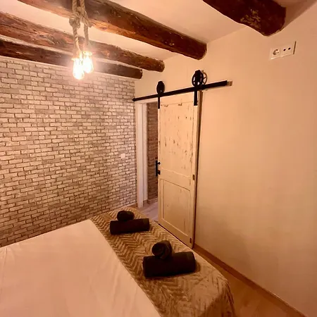 Ca La Minyona Apartment *